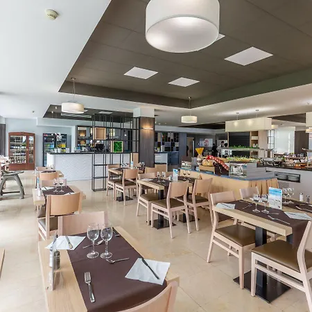 Surf Mar Hotel