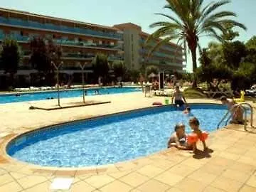 فندق Surf Mar 4*