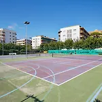 Surf Mar 호텔 료렛 드 마르